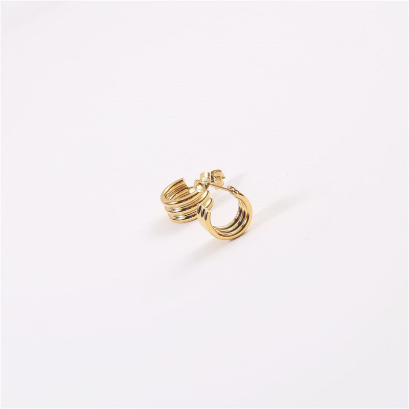 French retro style earrings null