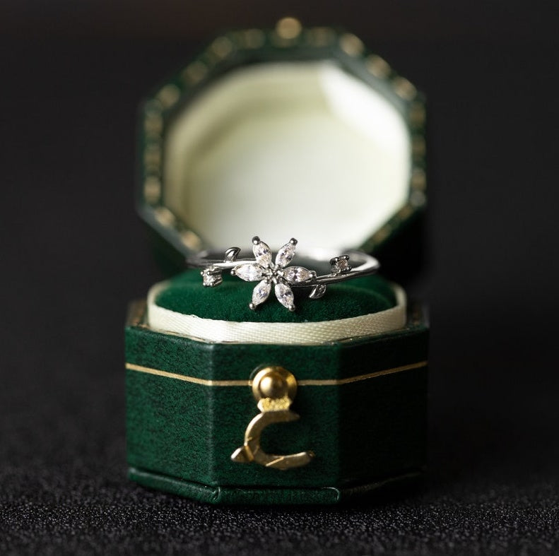 Floral Wedding Band For Women 18K 14K Gold S925 Silver Diamond Ring Curren