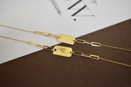 18k gold angel clavicle chain Curren