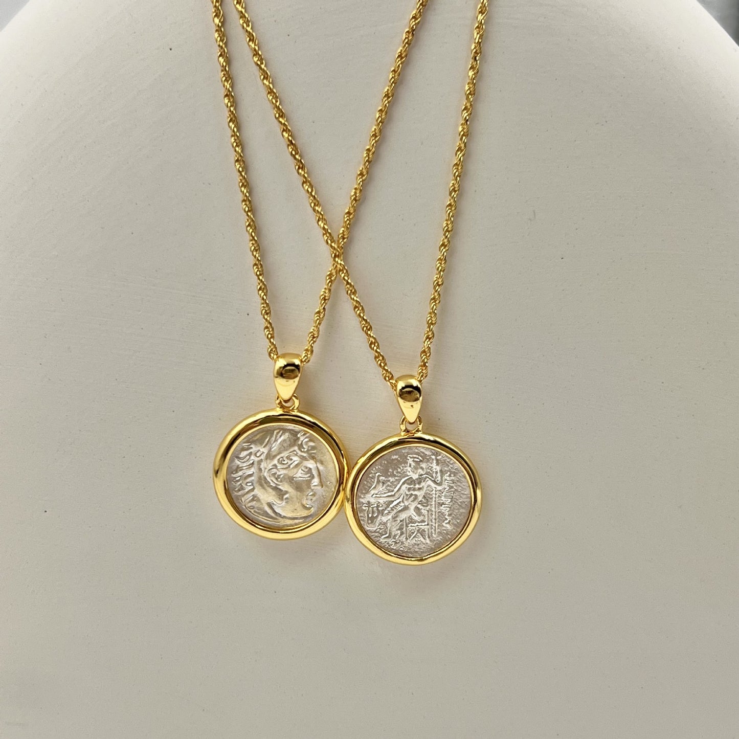 Women's High-grade Element Portrait Sterling Silver Necklace Curren