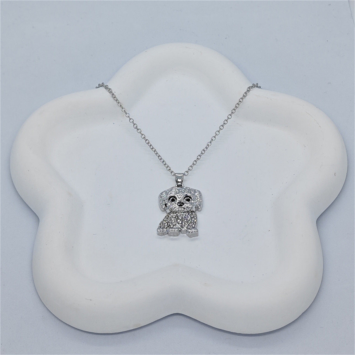 Eco-friendly Zinc Alloy Die Casting Puppy Pendant Necklace Curren