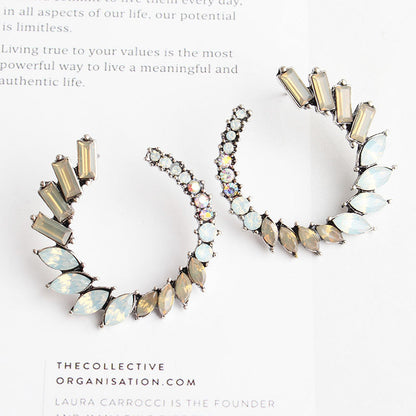 Eco-Alloy Diamond And Pearl Notched Sunflower Earrings Curren