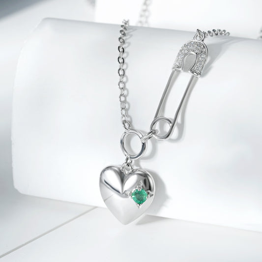 Cool Necklace Women's Fashion S925 Silver Emerald Heart Pendant Paper Clip Curren